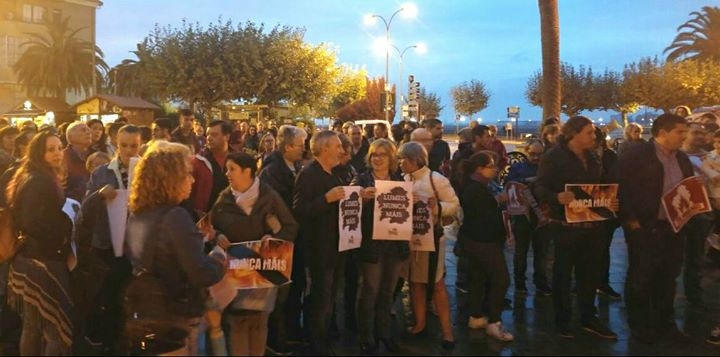 17-10-16 LumesNuncaMaisCambados03.jpeg